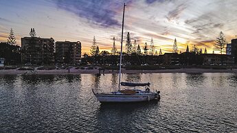 Royal Pacific Resort