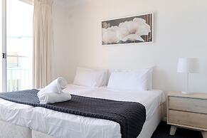 Royal Pacific Resort