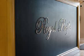 Royal Pacific Resort