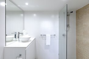 Royal Pacific Resort