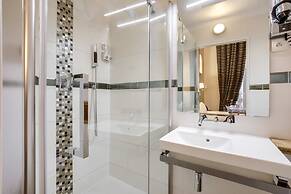 Hotel Opéra Maintenon