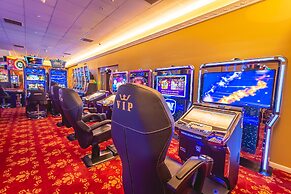 Casino & Hotel ADMIRAL Skofije