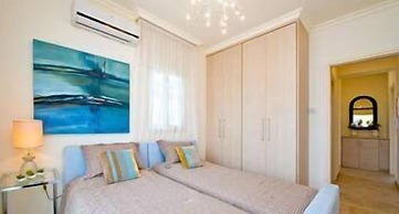 Amadora Luxury Villas