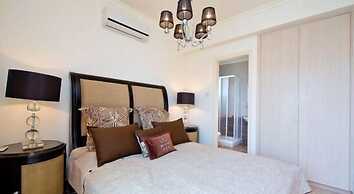 Amadora Luxury Villas