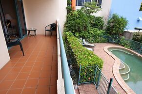 Mid City Luxury Suites