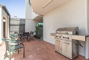 Mid City Luxury Suites