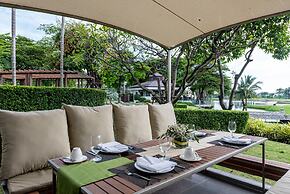 Summit Windmill Golf Suite Hotel @Suvarnabhumi