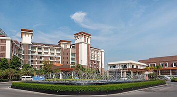 Summit Windmill Golf Suite Hotel @Suvarnabhumi