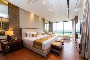 Summit Windmill Golf Suite Hotel @Suvarnabhumi