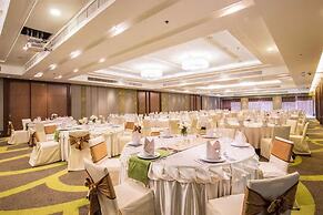 Summit Windmill Golf Suite Hotel @Suvarnabhumi