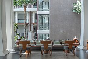 Summit Windmill Golf Suite Hotel @Suvarnabhumi