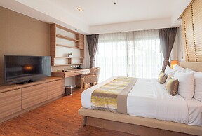 Summit Windmill Golf Suite Hotel @Suvarnabhumi