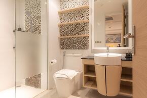 Summit Windmill Golf Suite Hotel @Suvarnabhumi