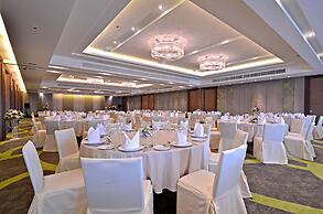 Summit Windmill Golf Suite Hotel @Suvarnabhumi