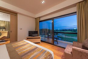 Summit Windmill Golf Suite Hotel @Suvarnabhumi