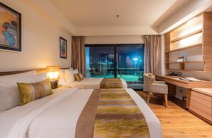 Summit Windmill Golf Suite Hotel @Suvarnabhumi