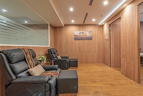 Summit Windmill Golf Suite Hotel @Suvarnabhumi