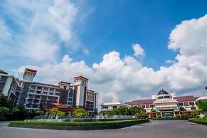 Summit Windmill Golf Suite Hotel @Suvarnabhumi