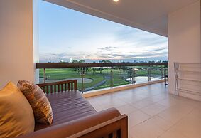 Summit Windmill Golf Suite Hotel @Suvarnabhumi