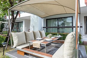 Summit Windmill Golf Suite Hotel @Suvarnabhumi