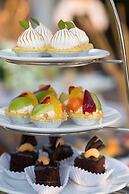 Summit Windmill Golf Suite Hotel @Suvarnabhumi