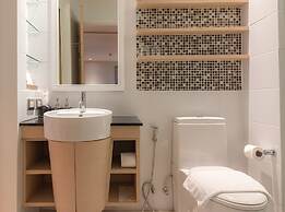 Summit Windmill Golf Suite Hotel @Suvarnabhumi