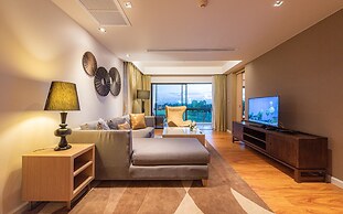Summit Windmill Golf Suite Hotel @Suvarnabhumi