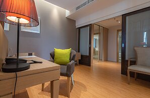 Summit Windmill Golf Suite Hotel @Suvarnabhumi