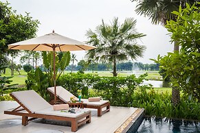 Summit Windmill Golf Suite Hotel @Suvarnabhumi