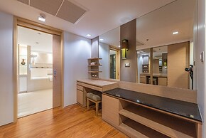 Summit Windmill Golf Suite Hotel @Suvarnabhumi