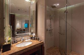 Summit Windmill Golf Suite Hotel @Suvarnabhumi