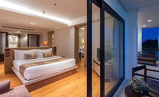 Summit Windmill Golf Suite Hotel @Suvarnabhumi