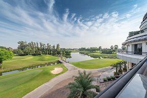 Summit Windmill Golf Suite Hotel @Suvarnabhumi