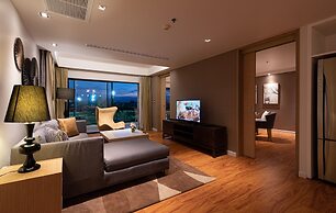 Summit Windmill Golf Suite Hotel @Suvarnabhumi