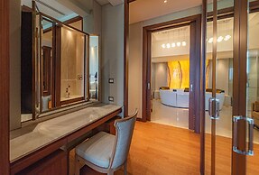 Summit Windmill Golf Suite Hotel @Suvarnabhumi