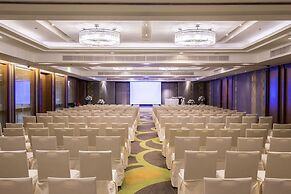 Summit Windmill Golf Suite Hotel @Suvarnabhumi