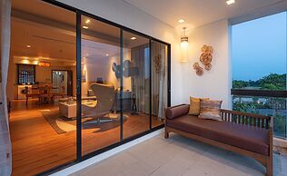 Summit Windmill Golf Suite Hotel @Suvarnabhumi