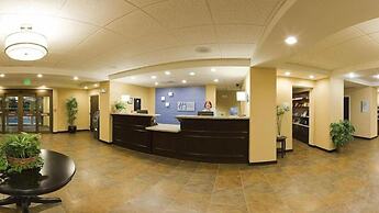 Holiday Inn Express Hotel & Suites Malone by IHG