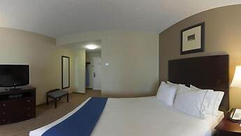 Holiday Inn Express Hotel & Suites Malone by IHG