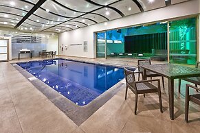 Holiday Inn Guadalajara Patria Universidad by IHG