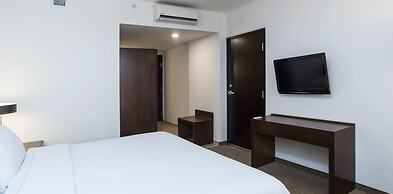 Holiday Inn Guadalajara Patria Universidad by IHG