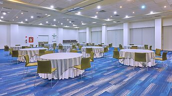 Holiday Inn Guadalajara Patria Universidad by IHG