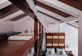 Gokulam Grand Turtle On The Beach