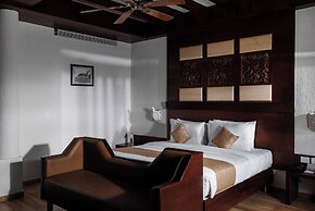 Gokulam Grand Turtle On The Beach