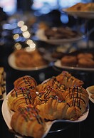 Gokulam Grand Turtle On The Beach