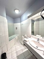 Sure Hotel by Best Western Saint-Quentin Ouest Le pot d'étain