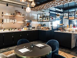 ibis Styles Laval Centre Gare