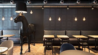 ibis Styles Laval Centre Gare