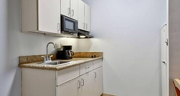 OYO Townhouse Sulphur, LA Extended Stay