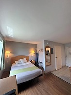 OYO Townhouse Sulphur, LA Extended Stay